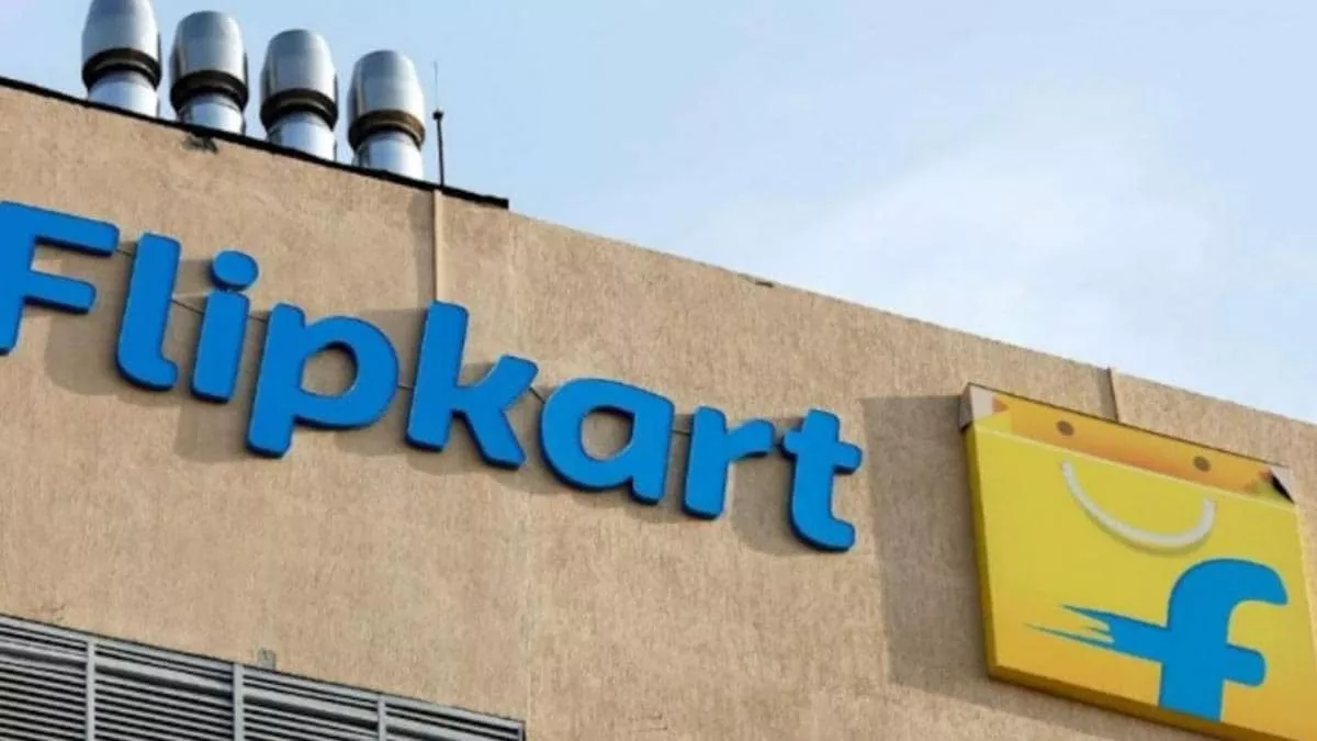 Flipkart launches 45 minutes grocery delivery - Sakshi