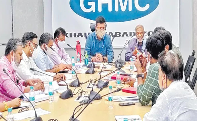 GHMC ZC Ravi Kiran Review On Nala Development Hyderabad - Sakshi