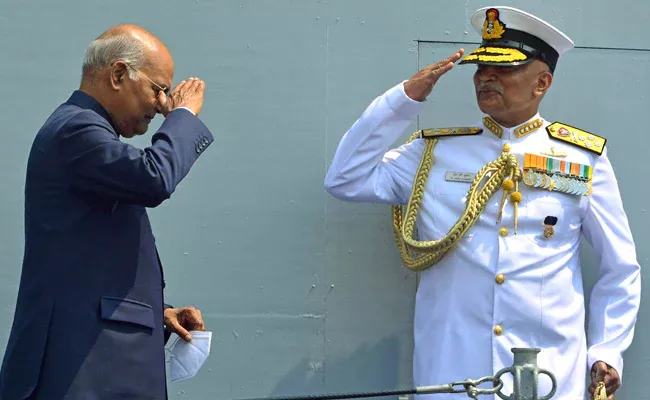 Kovind welcomed Naval Staff For Navys Presidential Fleet Review - Sakshi