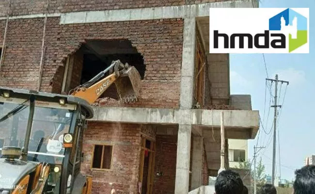 HMDA Inspections on Illegal Structures Below 600 Square Yards - Sakshi