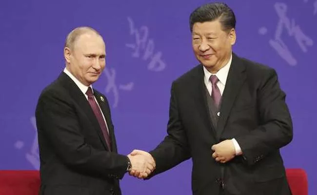 Jinping Speaks To Putin For Ukraine Resolve - Sakshi