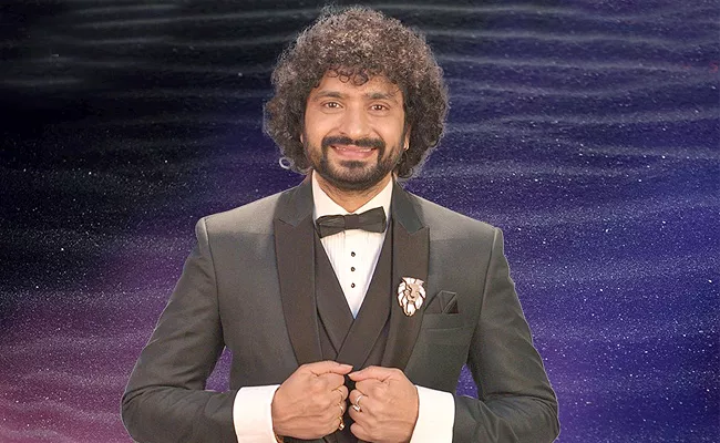 Bigg Boss OTT Non Stop: Natraj Master Entered As 8th Contestant, Know His Details - Sakshi