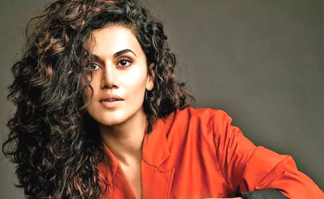 Taapsee Pannu On Working With Anubhav Sinha, Sudhir Mishra For Upcoming Film - Sakshi