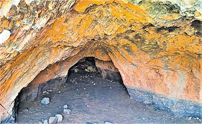 Nirmal District Caves Are shining Due To Iron In Rocks - Sakshi