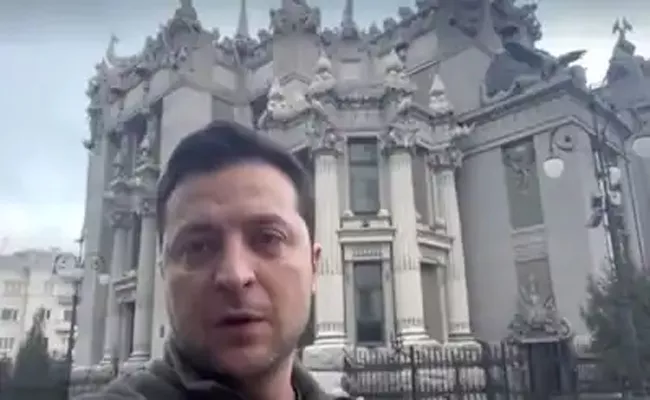 Zelenskyy Selfie Video: Im Here Not Lay Down Any Weapons - Sakshi