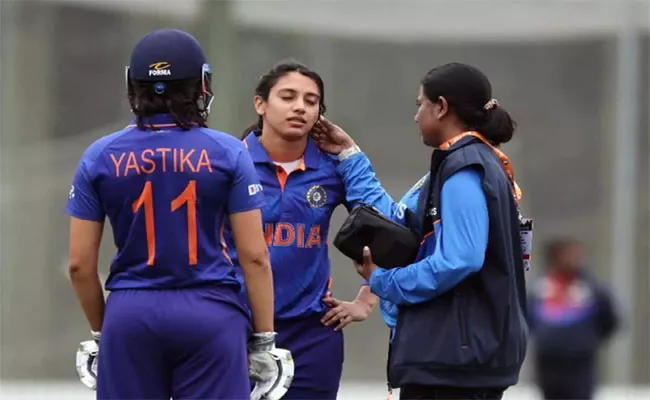 Smriti Mandhana Stable, But Under Observation After Blow To The Helmet - Sakshi