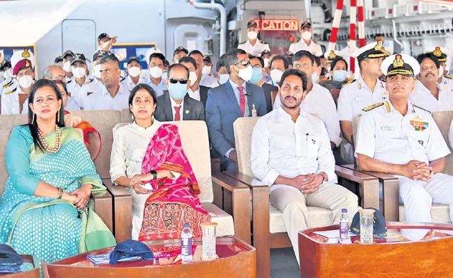 CM YS Jagan Attend To Milan International City Parade by Indian Navy - Sakshi