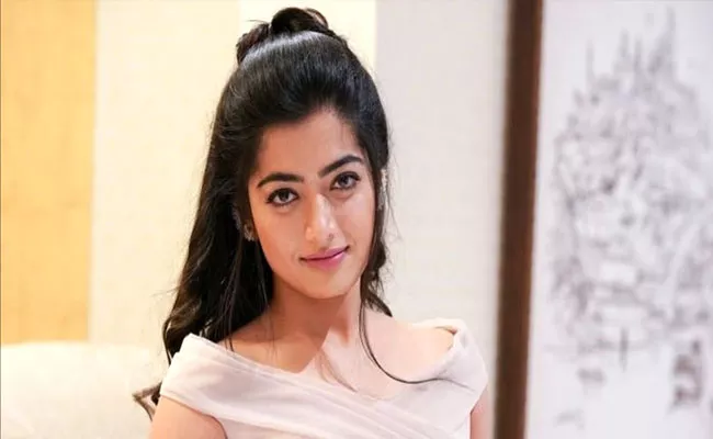 Rashmika Mandanna About Aadavallu Meeku Joharlu Movie - Sakshi