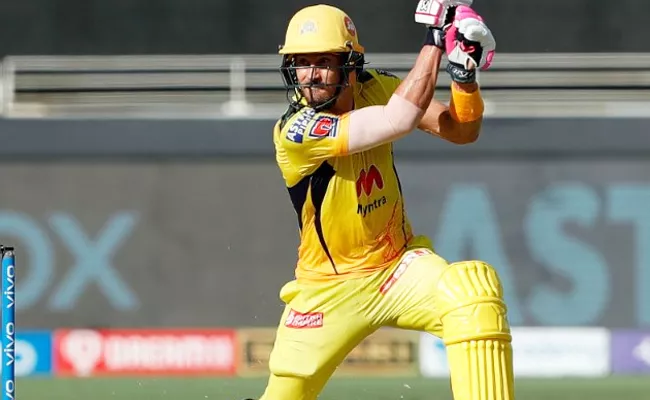 Faf du Plessis will be the most sought out player in IPL mega auction Says Brad Hogg - Sakshi