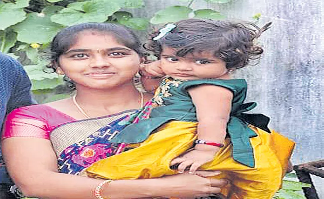 Pregnent Women Ends Life Over Dowy Issue In Karim Nagar - Sakshi