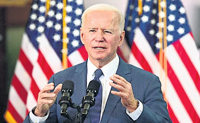 Biden dispatching additional US troops to Eastern Europe - Sakshi