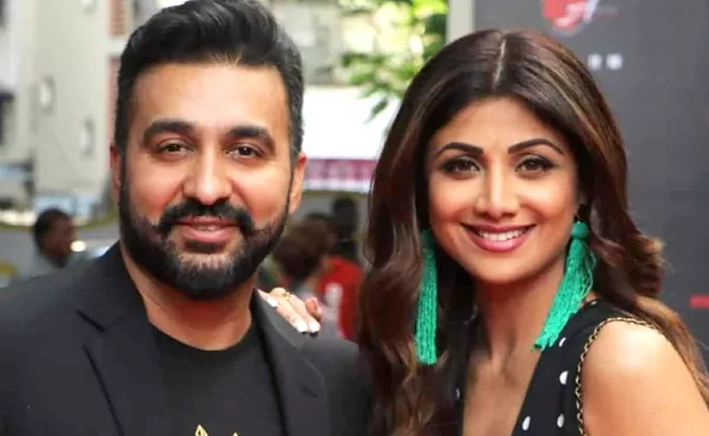 Raj Kundra Transfers Apartments And Home To Shilpa Shetty - Sakshi