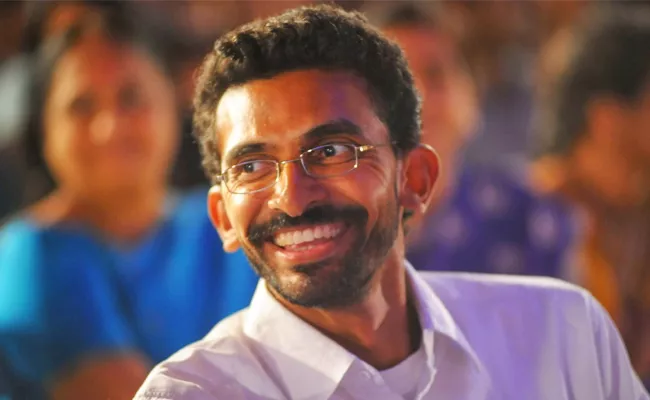 Awards and Cine Journey of Tollywood  Director Shekhar Kammula  - Sakshi