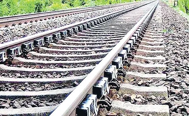 Bhadrachalam Sattupalli Railway Line By March: SCCL CMD - Sakshi