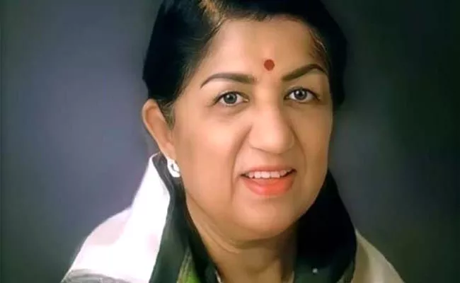 Singer Lata Mangeshkar Health Condition Again Critical - Sakshi