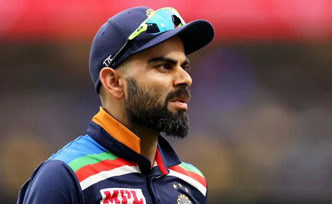 Wont be surprised if Virat Kohli agrees again to lead RCB, Harbhajan Singhs BIG PREDICTION - Sakshi