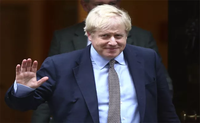 Boris Johnson Says Migrant Ukrainians Return To Their Country - Sakshi