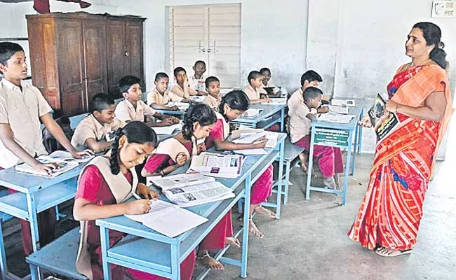 Department Of Education Preparing Rationalization Public Schools And Teachers In Telangana - Sakshi