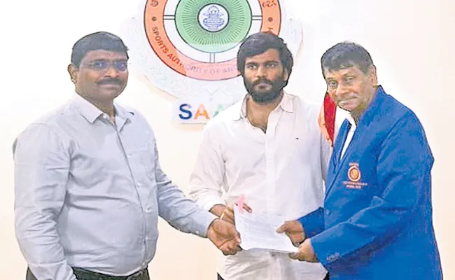 Sports pension released for Veteran Athlete in Andhra Pradesh - Sakshi