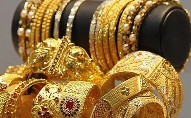 Gold Price Today: 10 Grams of 24 Carat priced at RS 52230, Silver at RS 68837 per kilo - Sakshi