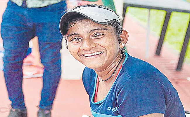 Telangana Girl Pranjala Enters 2nd Round In ITF Womens Tournament - Sakshi