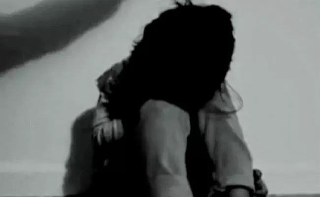 Mother Thrashing Three Year Old Child In Medak District - Sakshi