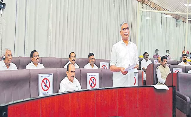 Centre Govt Should Fill Up 15 Lakh Vacant Posts Says Harish Rao - Sakshi