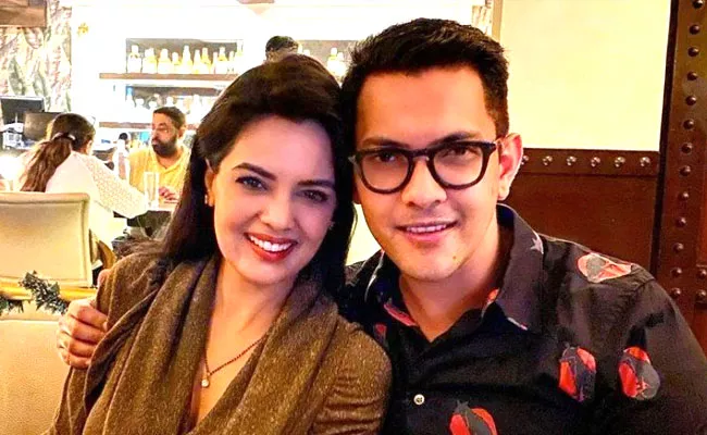 Singer Aditya Narayan Reveals His Daughter Name And Meaning - Sakshi