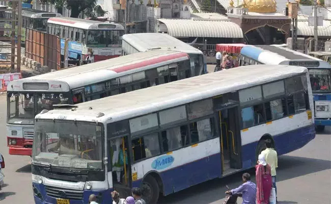 TSRTC Offers Teo Hours Free Journey in Hyderabad  - Sakshi