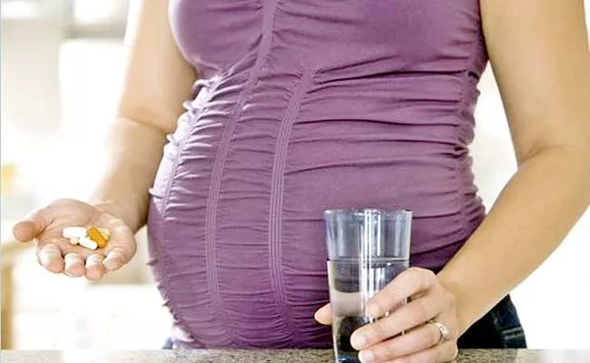 Doctors Saying Pregnant Women Does Not Use AntiBiotics - Sakshi