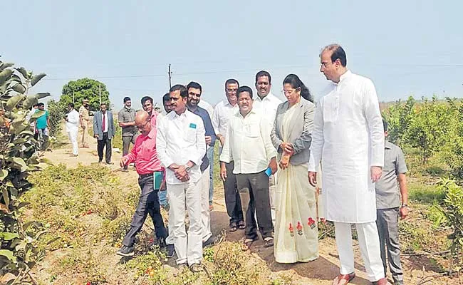 Telangana High Court Judge Justice Vijay Sen Reddy Visited Ankapur village - Sakshi