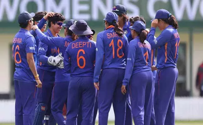 Womens ODI World Cup 2022: India Thrash Bangladesh By 110 Runs - Sakshi