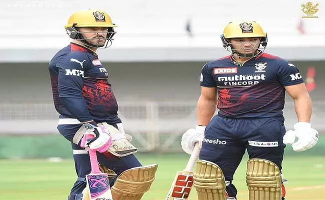 RCB Play Their First Practice Game Ahead Of IPL 2022 - Sakshi