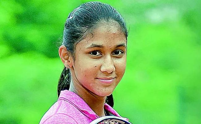 Shrivalli rashmikaa enter Pre quarters in  ITAF  - Sakshi