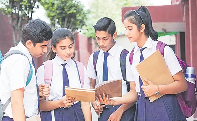 CBSE implementation step by step in Andhra Pradesh - Sakshi