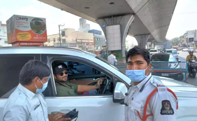 Hyderabad Traffic Police Fined To Manchu Manoj Car - Sakshi