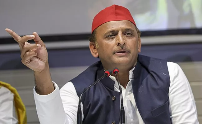 Akhilesh Yadav expelled Members For Opposing Party  - Sakshi