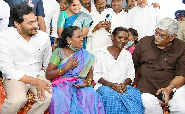 Polavaram Project Evacuees Thanks To CM YS Jagan - Sakshi