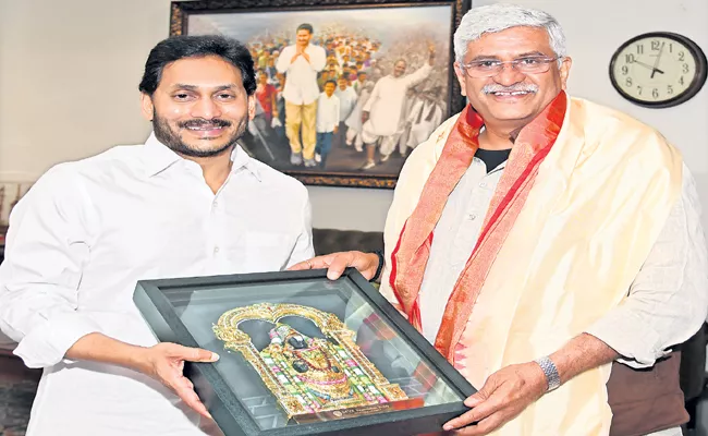 YS Jagan will inspect Polavaram works with Gajendra Singh Shekhawat - Sakshi