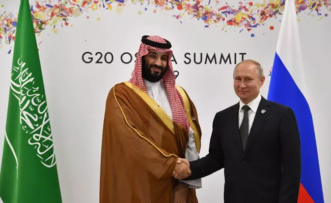 Putin Spoke By Phone With Saudi Arabias Crown Prince - Sakshi