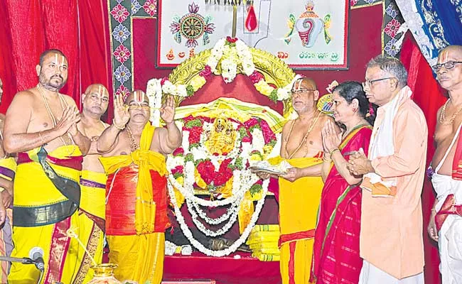 Yadadri Sri Lakshmi Narasimha Swamy Temple Begins Varshika Brahmotsavam - Sakshi