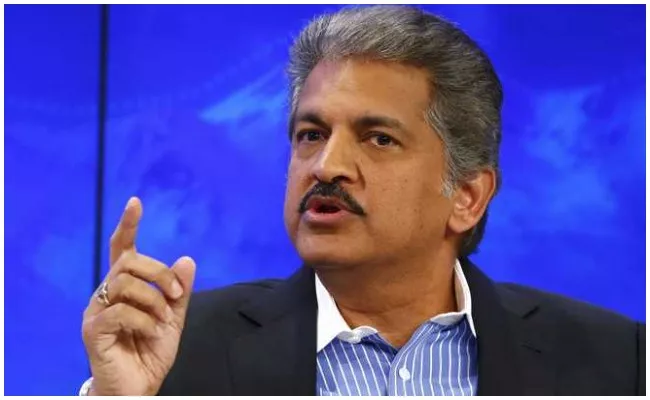 Anand Mahindra Tweeted On Russian Troops In Kherson - Sakshi