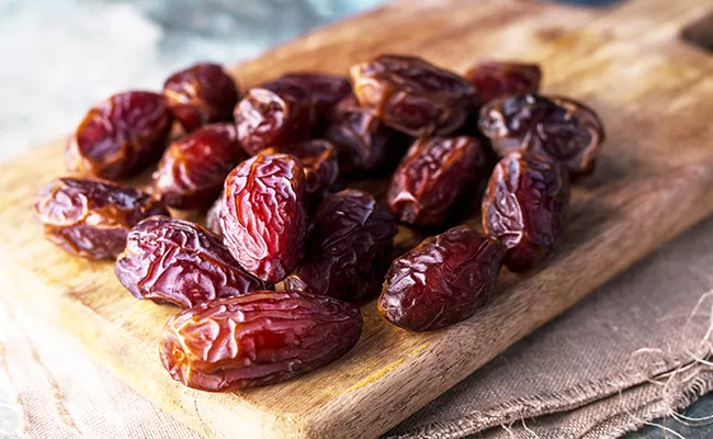 Amazing Health Benefits Of Dates Kharjura In Telugu - Sakshi