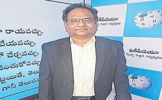 Madabhushi Sridhar Condemned Centre Grabs Krishna Godavari From AP TS - Sakshi