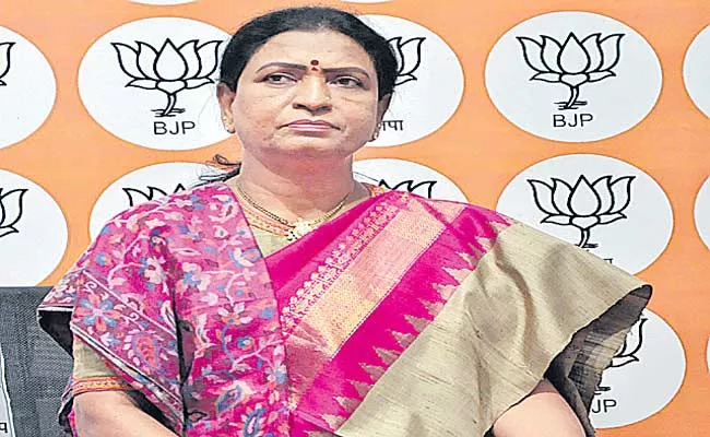 Telangana: DK Aruna Comments On TRS Leaders - Sakshi