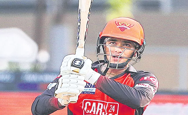 IPL 2022: Sunrisers Hyderabad beat Chennai Super Kings by eight wickets and record their first win - Sakshi