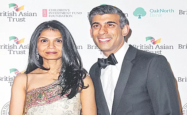 British FM Rishi Sunak wife agrees to pay more tax on foreign income - Sakshi