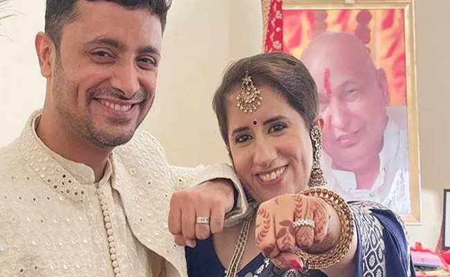 Producer Guneet Monga Gets Engaged With Sunny Kapoor - Sakshi