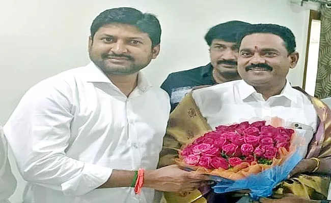 MLA Abbaya Chowdary Honored To Chief Whip Prasad Raju - Sakshi