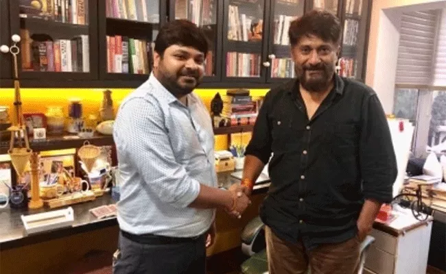 After Kashmir Files Abhishek Agarwal, Vivek Agnihotri Announces 2 New Films - Sakshi